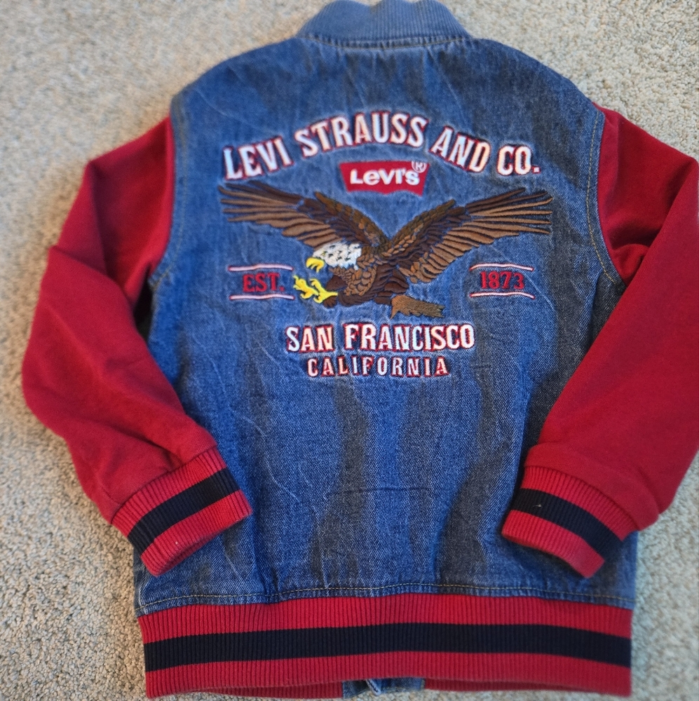 Rare Vintage Levi's Denim Jacket with Red Sleeves and Eagle On The Back 🪶